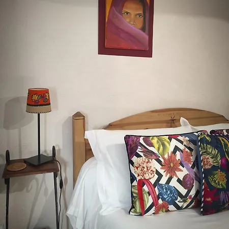 Mas Peu Del Causse Bed and Breakfast Thuir