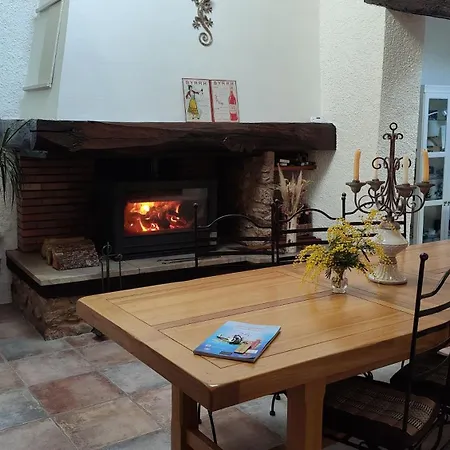 Mas Peu Del Causse فندق مبيت وإفطار